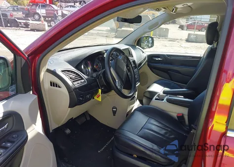 2012 Chrysler Town & Country Touring-L z USA, uszkodzony, nr VIN 2C4RC1CG9CR345115